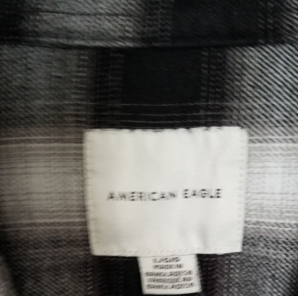 American Eagle Plaid " Shacket"  Sz- large.        Like New - Picture 3 of 6